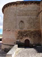 TEMPLO ROMÁNICO. VISTA NORESTE